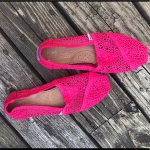 Hot pink lace Toms